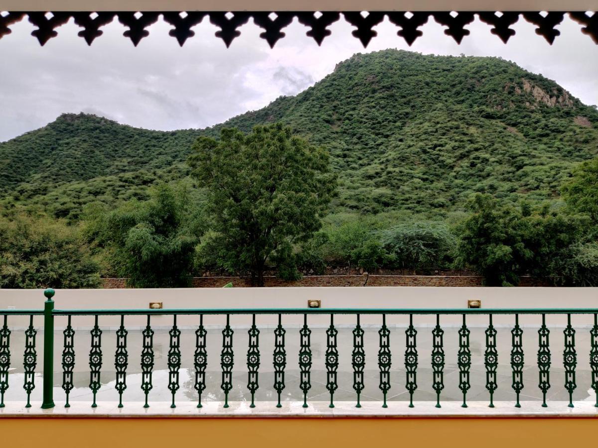 Premkunj Hotel Udaipur Exterior foto